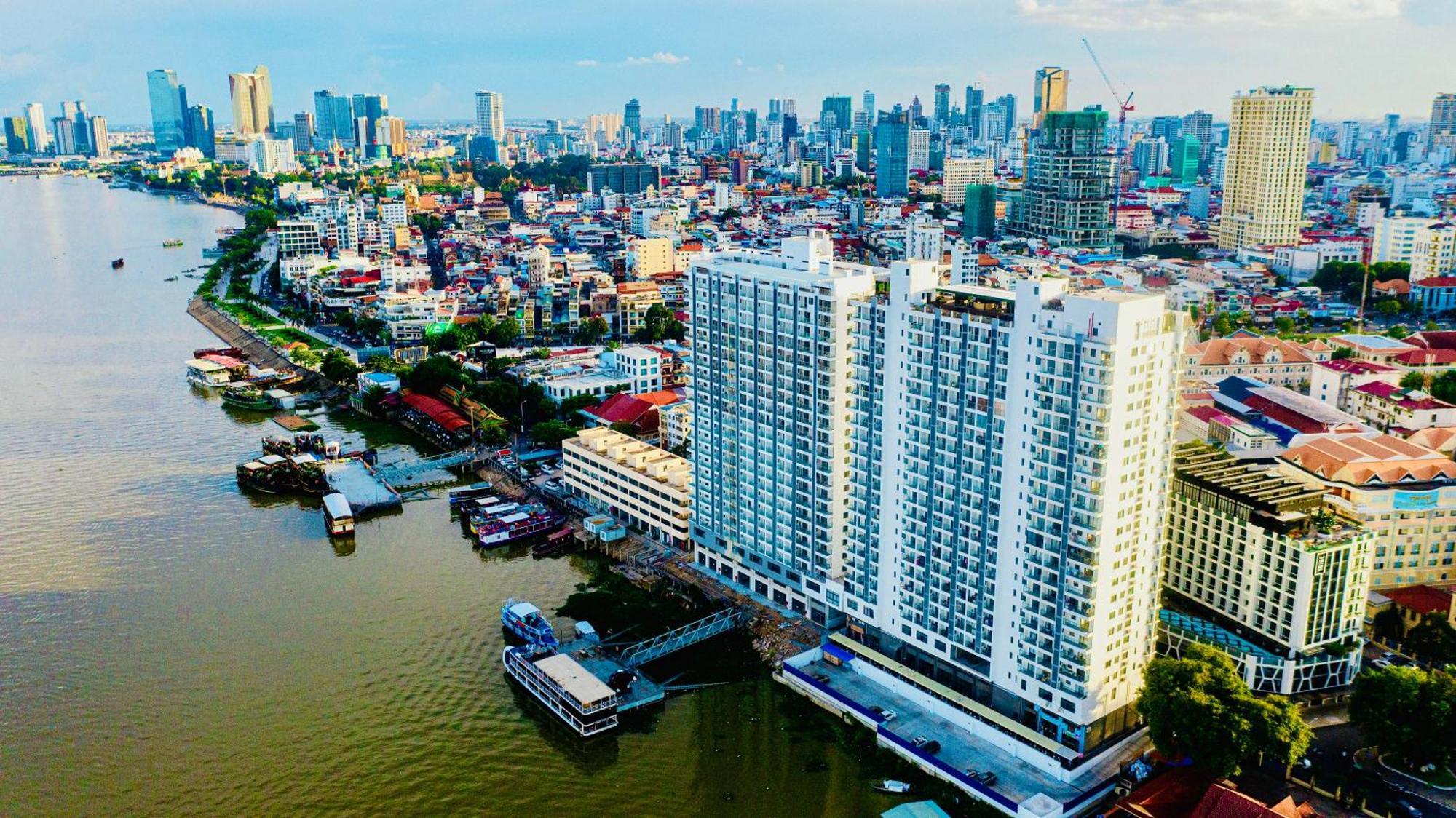 X One Hotel Phnom Penh Ngoại thất bức ảnh