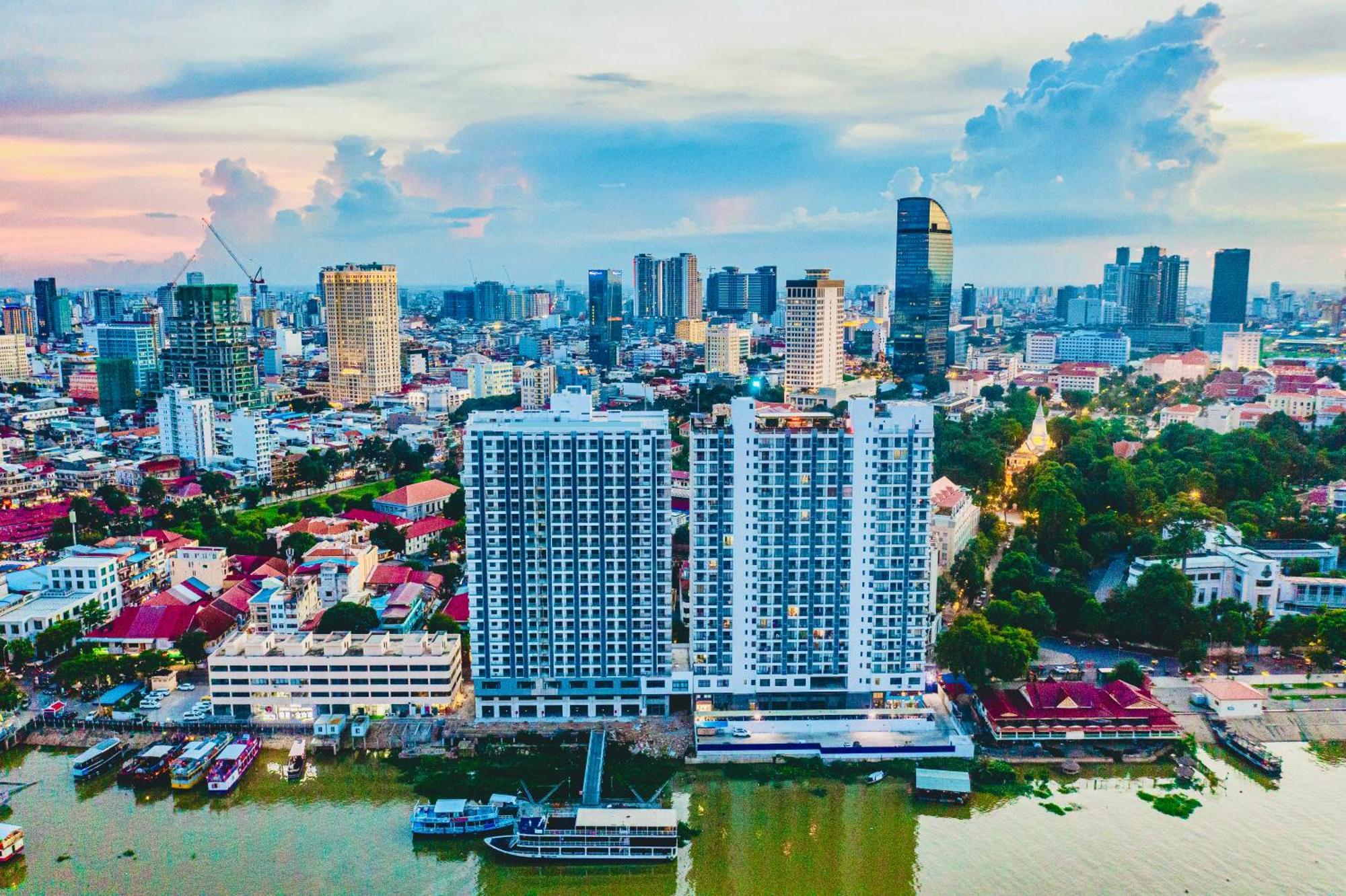 X One Hotel Phnom Penh Ngoại thất bức ảnh